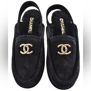 Chanel 25A Black Suede Shearling CC Moccasin Ballet Slingback Loafer Flat 39